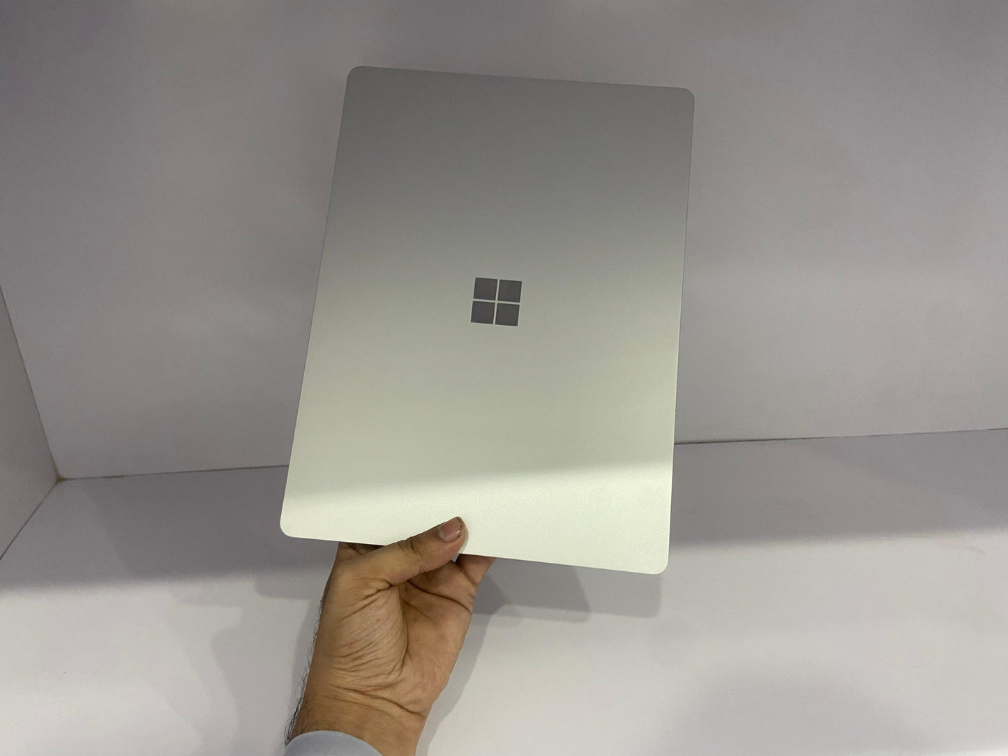 Microsoft Surface Laptop Go – 10th Gen Core i5 | 16GB RAM | 256GB SSD | 12.5” Touchscreen | Intel UHD Graphics | HD Camera